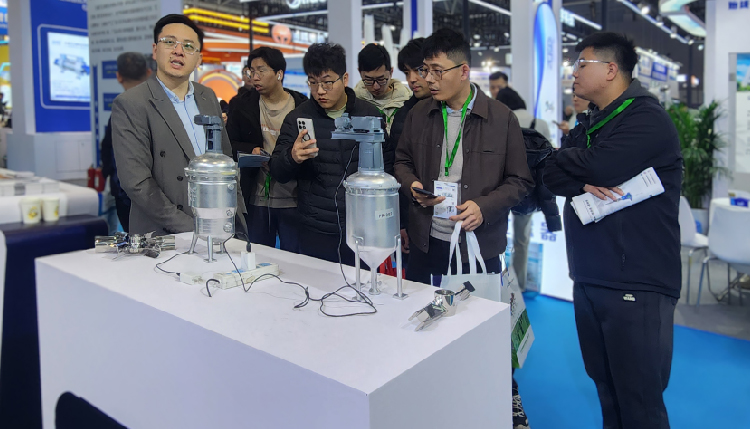 中文后台图_画板 1 副本 2.jpg